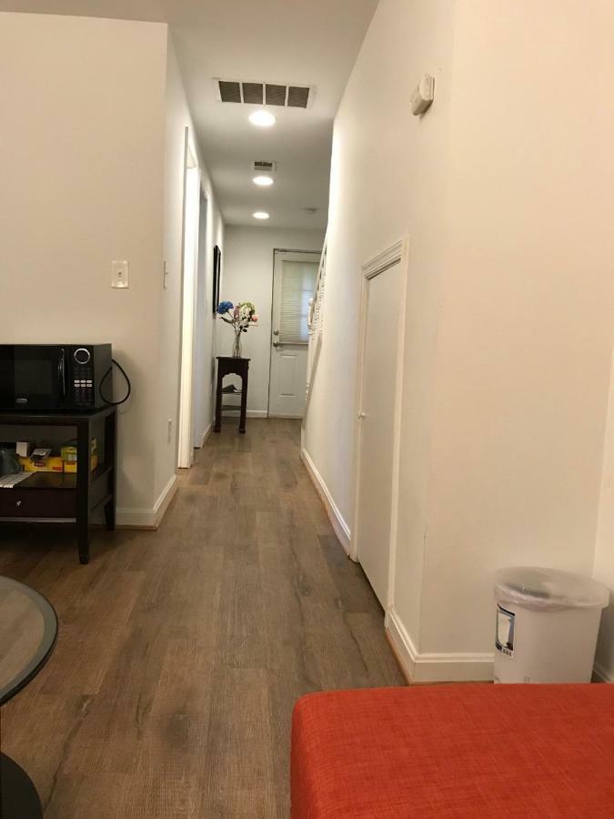 Steps To Convention Center, Downtown Dc, Metro Station: Private Apartment Вашингтон Екстериор снимка