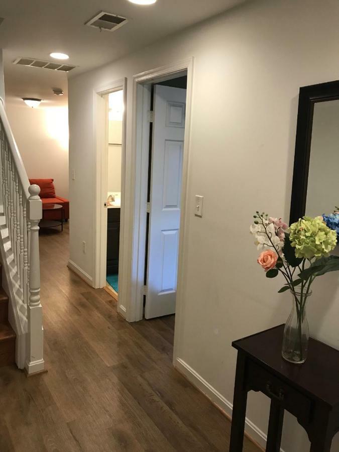Steps To Convention Center, Downtown Dc, Metro Station: Private Apartment Вашингтон Екстериор снимка