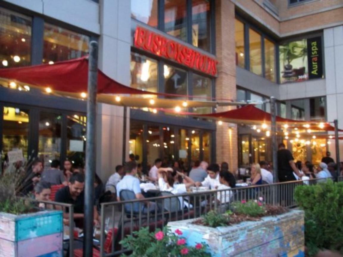 Steps To Convention Center, Downtown Dc, Metro Station: Private Apartment Вашингтон Екстериор снимка